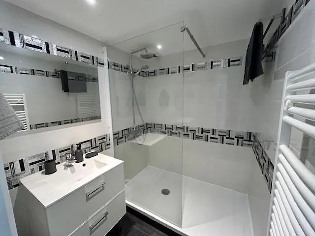 Victoria Surf D'exception 101 *